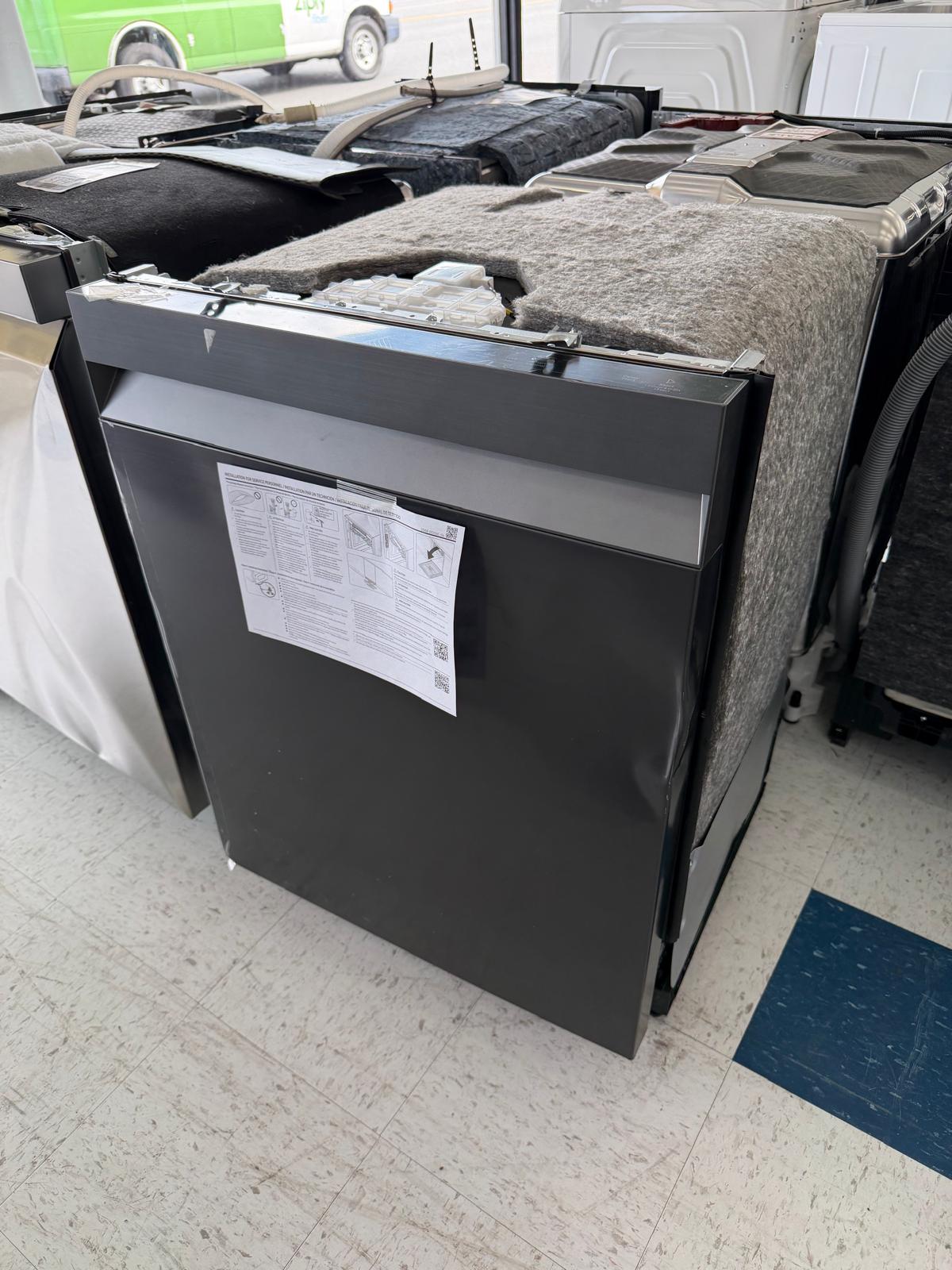 Actual Samsung dishwasher at MD Appliances