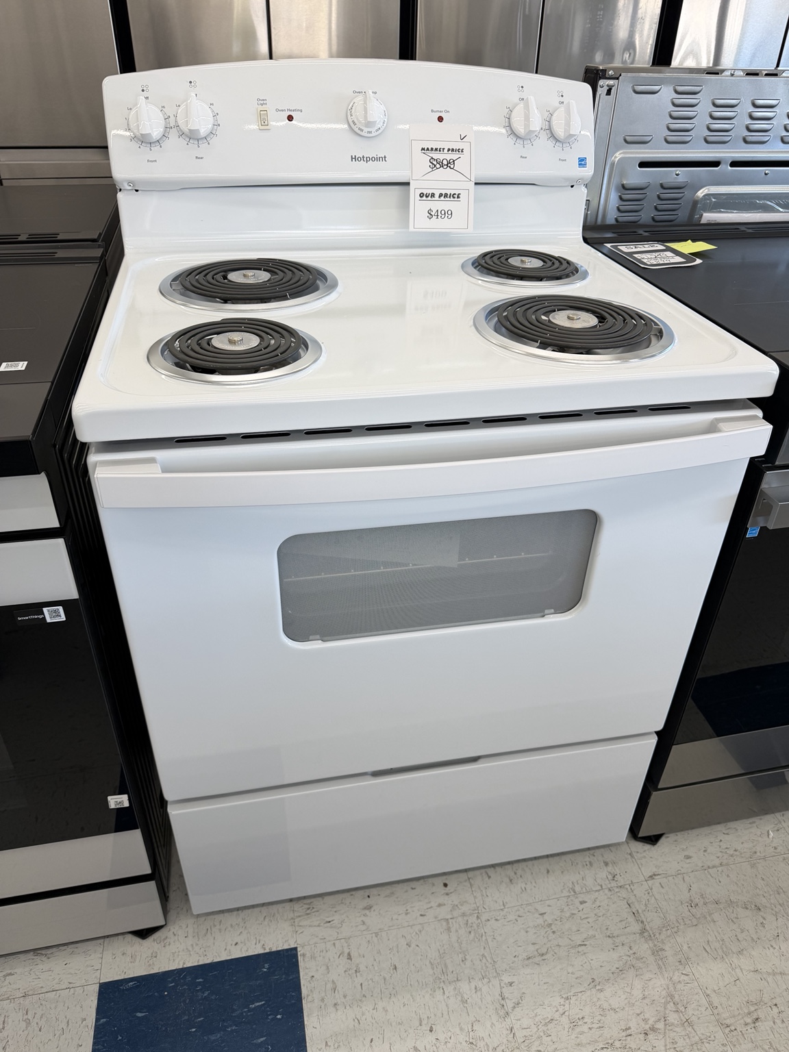 Actual Hotpoint RBS330DR4WW 30-Inch Freestanding Electric Range in White in the MD Appliances showroom